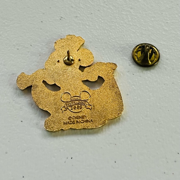 Disney Princess Minnie Mouse 2008 Pin - Picture 3 of 4